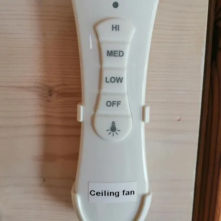 Tiny House Im Gruenen