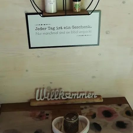 Tiny House Im Gruenen Hébergement de vacances