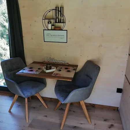 Tiny House Im Gruenen Hébergement de vacances *